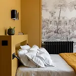 Vue Plein Centre Apartament